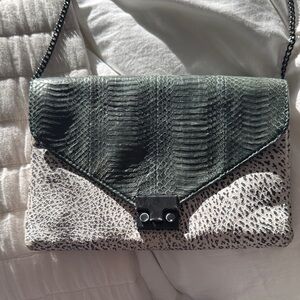 Elegant Green and Gray Women's Bag